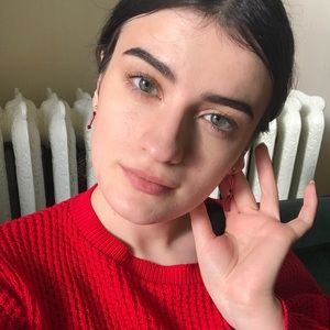 Meet your Posher, Anila